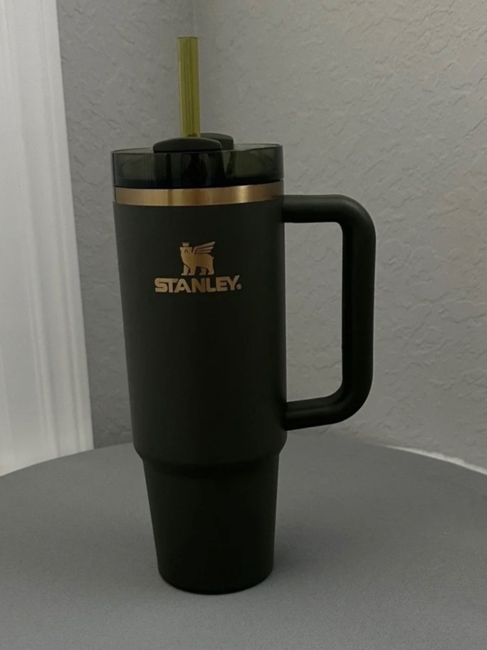 STANLEY LIMITED EDITION CYPRESS 30OZ EUC